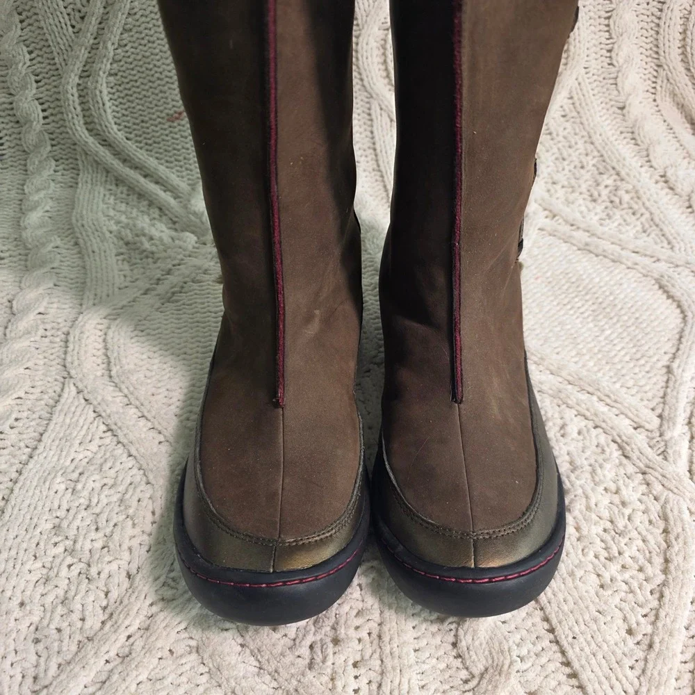 Privo Clarks Winter Boots Brown Leather‎ Bungee Lace Up Waterproof Womens 8M